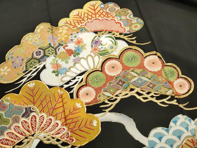 平和屋着物■豪華黒留袖　駒刺繍　枝松花文　金彩　正絹　逸品　DABH1520qa