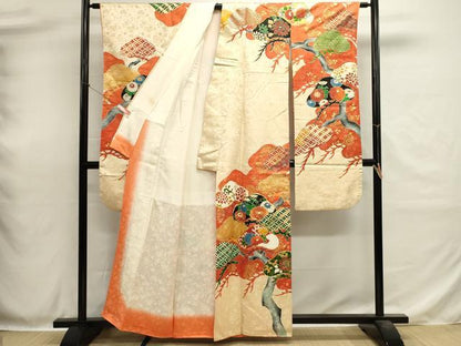 平和屋着物■豪華振袖　駒刺繍　吉祥枝松文　金彩　正絹　逸品　DABH1900cd