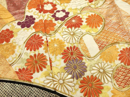 平和屋着物■豪華振袖　駒刺繍　荒波文　菊唐草　金彩　正絹　逸品　DABH1979cd