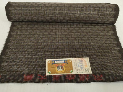 平和屋着物●希少　本場大島紬　龍郷絣　秋名バラ　反物　着尺　証紙付き　逸品　未使用　DABH2399zzz