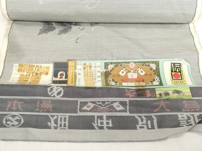 平和屋着物●本場大島紬　白大島　反物　着尺　7マルキ　総絣　花唐草文　たかし謹製　証紙付き　逸品　未使用　DABH2402zzz