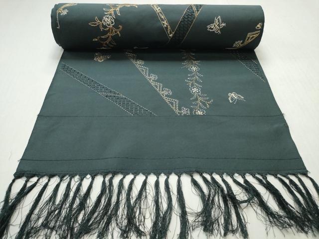 平和屋着物●中国三大刺繍　スワトウ刺繍　汕頭刺繍　総刺繍　小紋　反物　着尺　刺し子　斜線花蝶文　逸品　未使用　DABH2588zzz