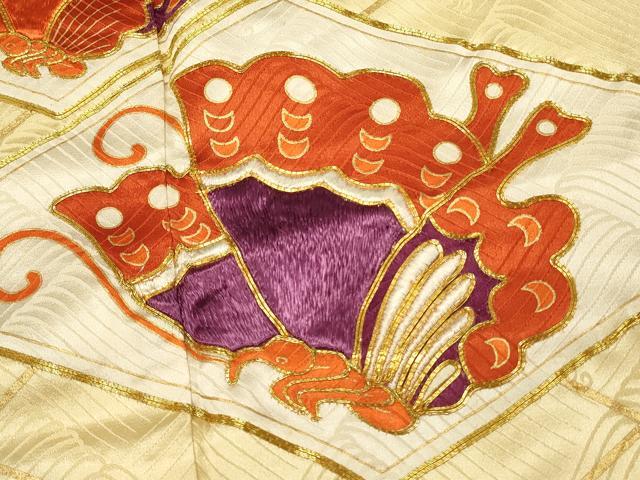 平和屋着物■豪華振袖　駒刺繍　舞蝶菱文　金彩　正絹　逸品　DABH3069qp
