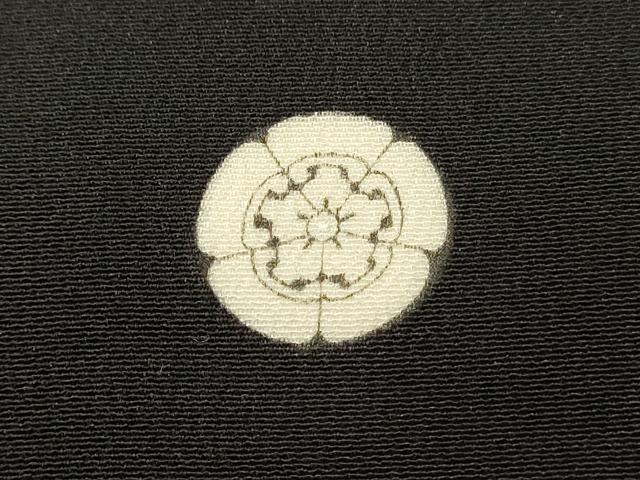 平和屋着物■豪華黒留袖　駒刺繍　地紙飛鶴花松文　暈し染め　金彩　正絹　逸品　DABH3087qp