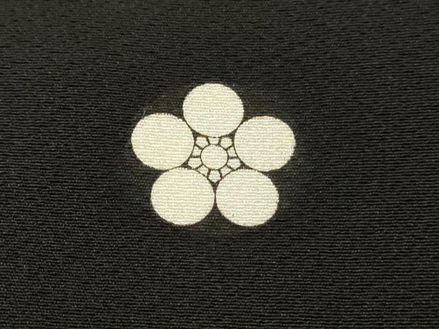 平和屋着物■豪華黒留袖　作家文　駒刺繍　群鶴　枝松文　暈し染め　金彩　正絹　逸品　DABH3113qp