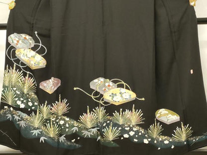 平和屋着物■豪華黒留袖　作家物　駒刺繍　文箱花文　暈し染め　金彩　正絹　逸品　未使用　DABH3115qp