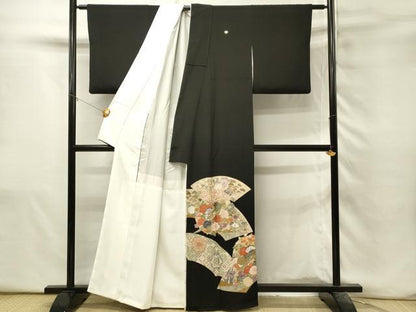 平和屋着物■豪華黒留袖　駒刺繍　尾長鳥花文　金彩　正絹　逸品　DABH3170qp