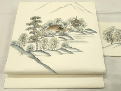 平和屋着物◎九寸名古屋帯　作家物　手描き　紬地　遠山風景文　金彩　正絹　逸品　DABH3222qp