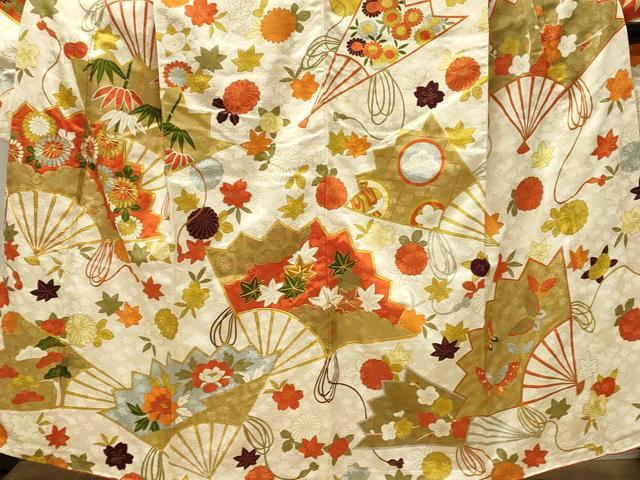 平和屋着物■豪華振袖　駒刺繍　扇面花文　金彩　正絹　逸品　DABH3253qp
