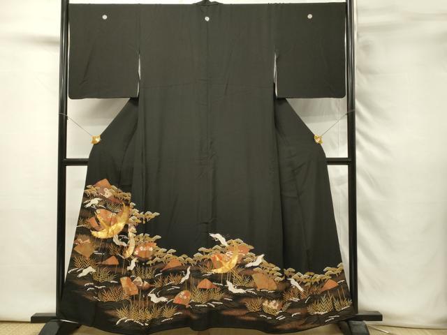 平和屋着物■豪華黒留袖　駒刺繍　飛鶴扇面花文　金彩　正絹　逸品　DABH3358qp