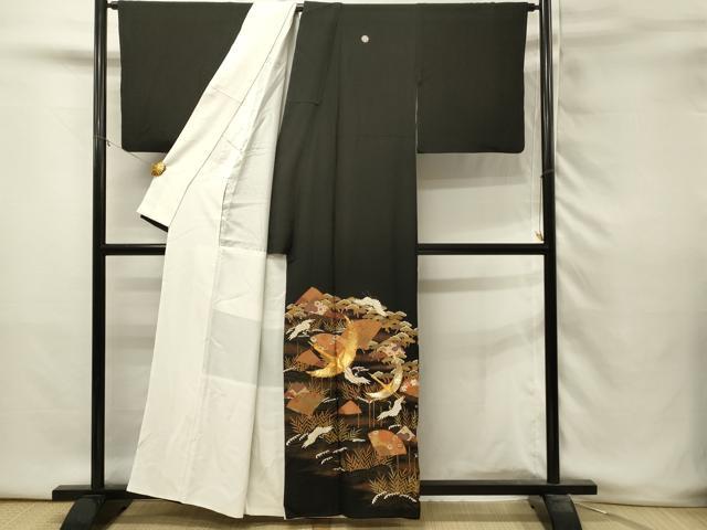 平和屋着物■豪華黒留袖　駒刺繍　飛鶴扇面花文　金彩　正絹　逸品　DABH3358qp