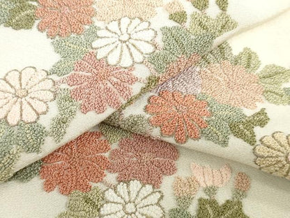 平和屋着物●中国三大刺繍　相良刺繍　総刺繍　付下げ　反物　着尺　草花文　証紙付き　逸品　未使用　DABH3688zy