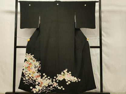 平和屋着物■豪華黒留袖　駒刺繍　菊尽くし　金彩　正絹　逸品　DABH4128qp