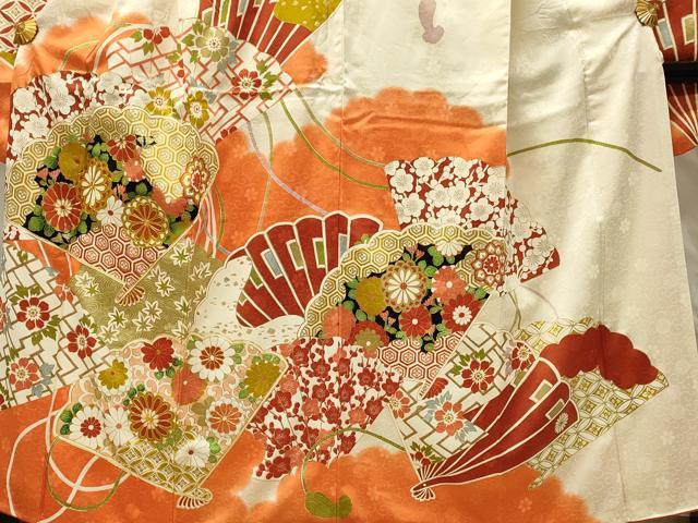 平和屋着物■豪華振袖　駒刺繍　扇面花文　暈し染め　金彩　正絹　逸品　DABH4224qp