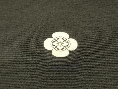平和屋着物■豪華黒留袖　駒刺繍　立波花文　金彩　正絹　逸品　DABH4463qp
