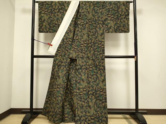 平和屋着物▽上質な紬　単衣　舞葉文　正絹　逸品　DABH4585du