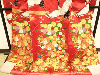 平和屋本店●色打掛　お引きずり　和装　婚礼　結婚式　花嫁　神社挙式　唐織　飛鶴花文　金銀糸　逸品　DABH4671du