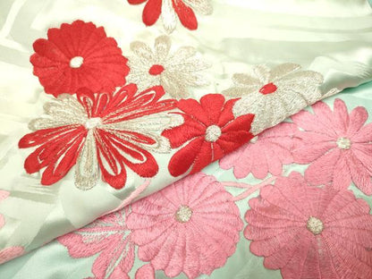 平和屋本店●お引きずり・お引き摺り・引き振袖　和装　結婚式　舞妓　芸妓　芸者　衣装　駒刺繍　総刺繍　花鳥文　銀糸　逸品　DABH4772du