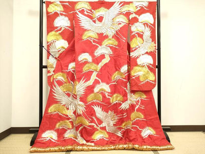平和屋本店●色打掛　お引きずり　和装　婚礼　結婚式　花嫁　神社挙式　総刺繍　飛鶴松文　金銀糸　逸品　DABH4774du