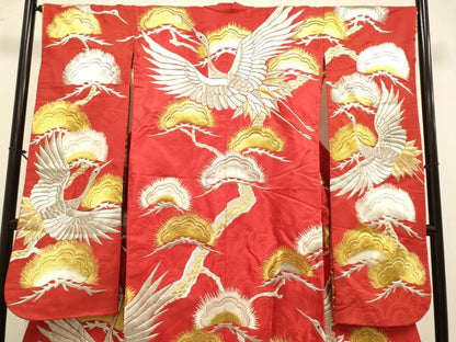 平和屋本店●色打掛　お引きずり　和装　婚礼　結婚式　花嫁　神社挙式　総刺繍　飛鶴松文　金銀糸　逸品　DABH4774du