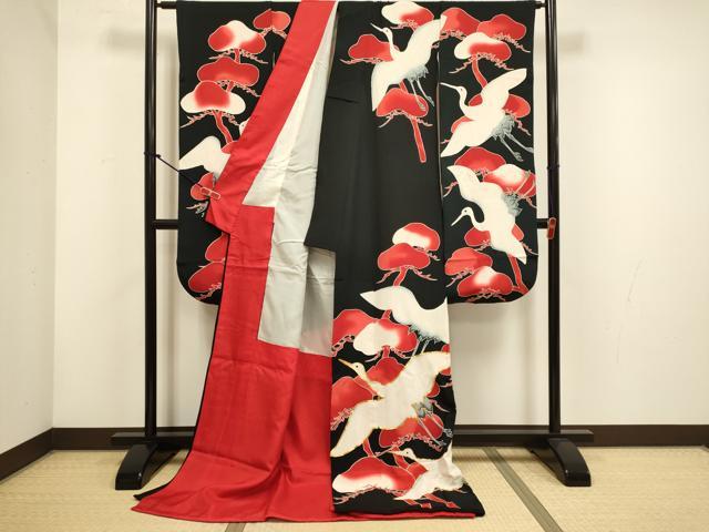 平和屋本店●お引きずり・お引き摺り・引き振袖　和装　結婚式　舞妓　芸妓　芸者　衣装　駒刺繍　飛鶴松文　黒地　逸品　DABH4782du