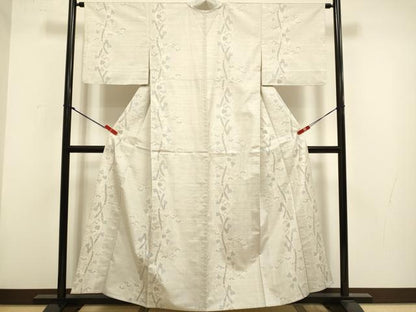 平和屋着物▽本場大島紬　単衣　白大島　9マルキ　笹竹蔦の葉文　正絹　逸品　DABH4810du