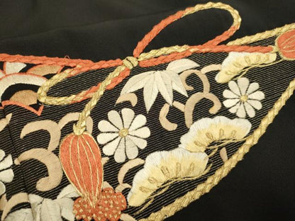平和屋着物▼豪華黒留袖　総刺繍　結び紐吉祥花文　金糸　正絹　逸品　DABH4867du