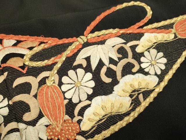 平和屋着物▼豪華黒留袖　総刺繍　結び紐吉祥花文　金糸　正絹　逸品　DABH4867du