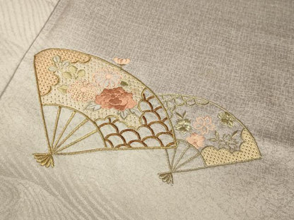 平和屋着物▼中国三大刺繍　スワトウ刺繍　汕頭刺繍　総刺繍　訪問着　扇面花文　シルエット　暈し染め　金銀彩　正絹　逸品　DABH4873du