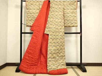 平和屋本店●色打掛　お引きずり　和装　婚礼　結婚式　花嫁　神社挙式　飛鶴松文　金糸　逸品　DABH4903du
