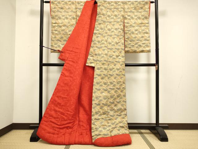 平和屋本店●色打掛　お引きずり　和装　婚礼　結婚式　花嫁　神社挙式　飛鶴松文　金糸　逸品　DABH4903du
