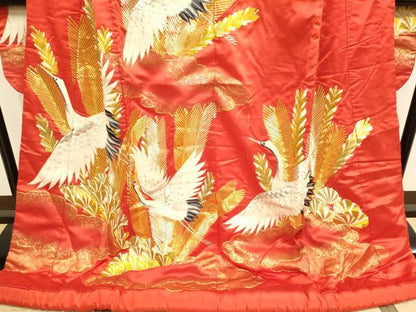 平和屋本店●色打掛　お引きずり　和装　婚礼　結婚式　花嫁　神社挙式　駒刺繍　総刺繍　飛鶴松葉文　金彩　逸品　DABH4919du