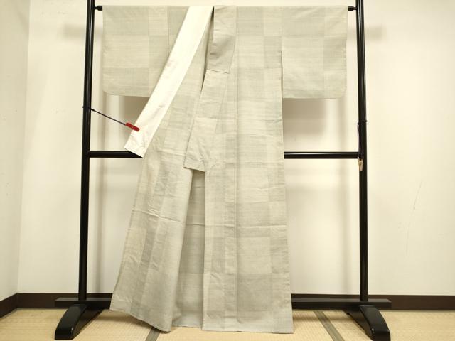 平和屋着物▽紬屋吉平　結城紬　単衣　100亀甲　市松文様　たとう紙付き　正絹　逸品　DABH4934du
