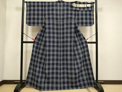 平和屋着物∴夏物　小千谷　紺仁　越後片貝木綿　小紋・浴衣兼用　格子　証紙付き　木綿　逸品　DABH4935du