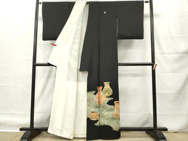 平和屋着物■豪華黒留袖　駒刺繍　陶器花文　金銀彩　正絹　逸品　DABH5023ea