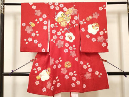 平和屋着物[]お宮参り　女の子　祝着　産着　初着　のしめ　駒刺繍　絞り　花鞠文　金彩　逸品　DABH5153ea