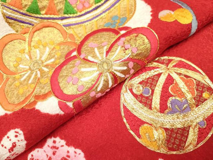 平和屋着物[]お宮参り　女の子　祝着　産着　初着　のしめ　駒刺繍　絞り　花鞠文　金彩　逸品　DABH5153ea