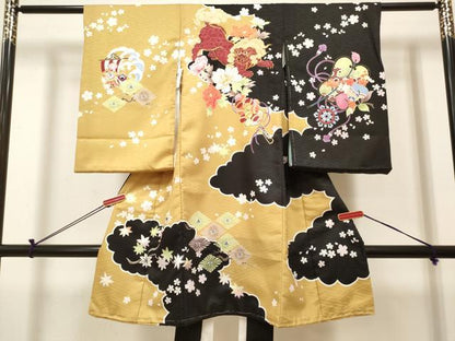 平和屋着物[]お宮参り　男の子　祝着　産着　初着　のしめ　刺繍　唐獅子花文　宝尽くし　黒地　金彩　未使用　DABH5158ea　