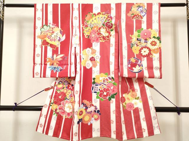 平和屋着物[]お宮参り　女の子　祝着　産着　初着　のしめ　駒刺繍　花蝶丸文　宝尽くし　未使用　DABH5166ea