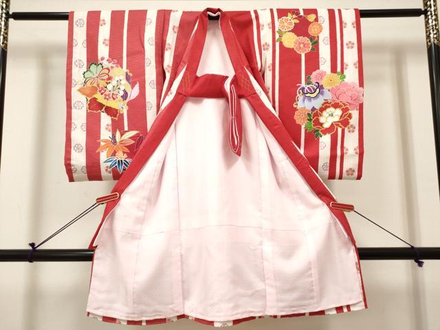 平和屋着物[]お宮参り　女の子　祝着　産着　初着　のしめ　駒刺繍　花蝶丸文　宝尽くし　未使用　DABH5168ea