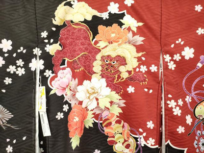 平和屋着物[]お宮参り　男の子　祝着　産着　初着　のしめ　刺繍　唐獅子花文　宝尽くし　黒地　金彩　未使用　DABH5172ea　