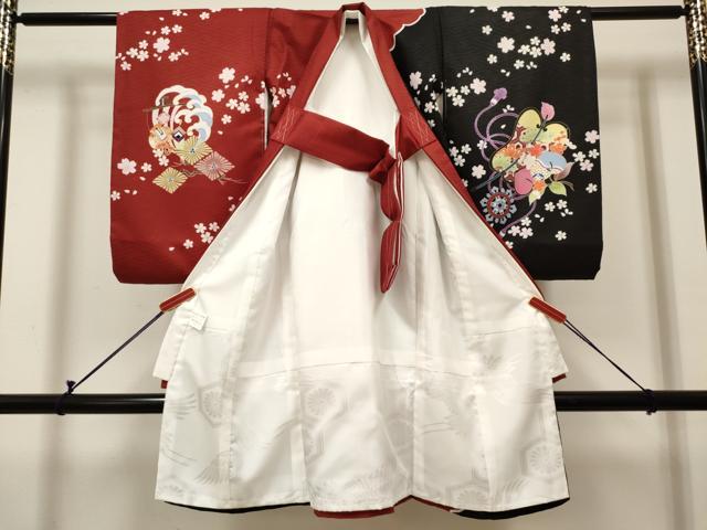 平和屋着物[]お宮参り　男の子　祝着　産着　初着　のしめ　刺繍　唐獅子花文　宝尽くし　黒地　金彩　未使用　DABH5172ea　