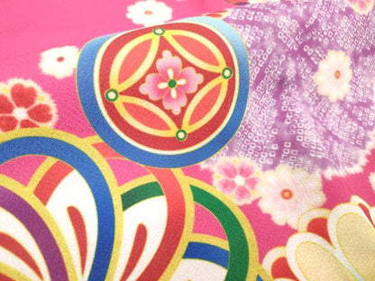 平和屋着物[]お宮参り　女の子　祝着　産着　初着　のしめ　刺繍　ぽっくり　舞花文　家紋散らし　金糸　未使用　DABH5183ea