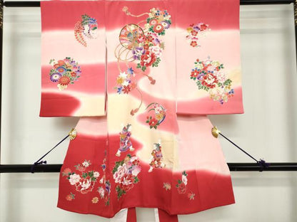 平和屋着物[]お宮参り　女の子　祝着　産着　初着　のしめ　駒刺繍　童子遊び　鼓花文　暈し染め　金彩　逸品　DABH5185ea