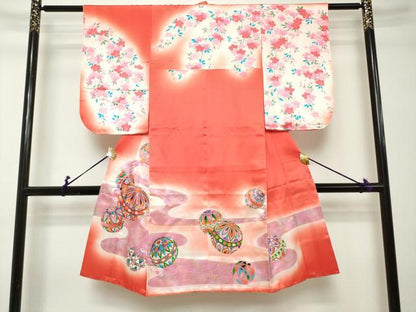 平和屋着物[]七五三　女の子　７歳　祝着　四つ身　駒刺繍　枝垂れ桜　手毬文　暈し染め　金彩　洗える着物　DABH5200ea