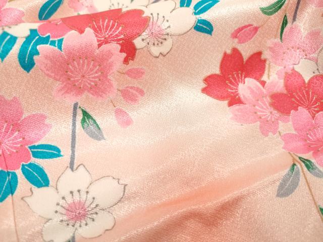 平和屋着物[]七五三　女の子　７歳　祝着　四つ身　駒刺繍　枝垂れ桜　手毬文　暈し染め　金彩　洗える着物　DABH5200ea