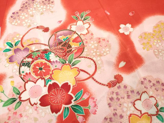 平和屋着物[]七五三　女の子　３歳　祝着　三つ身　鼓鈴花文　舞桜　暈し染め　金彩　DABH5212ea