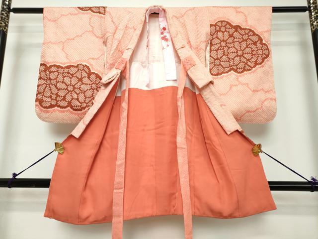 平和屋着物[]七五三　女の子　３歳　祝着　三つ身　総絞り　雲取り花文　逸品　DABH5218ea