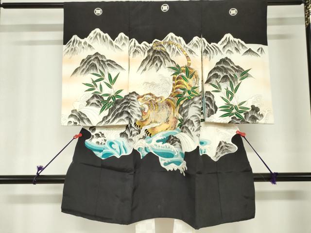 平和屋着物[]お宮参り　男の子　祝着　産着　初着　のしめ　刺繍　手描き　虎 寅　立波笹の葉文　金彩　逸品　DABH5227ea