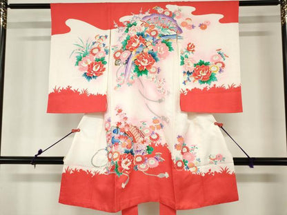 平和屋着物[]お宮参り　女の子　祝着　産着　初着　のしめ　檜扇牡丹花文　尾長鳥　暈し染め　金彩　逸品　DABH5239ea